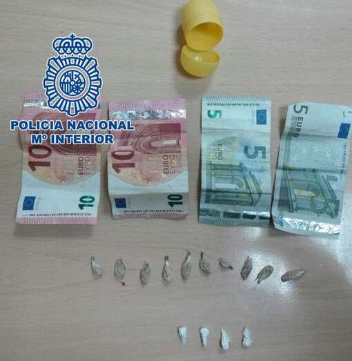 Droga incautada al detenido (Foto TA)